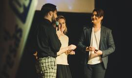 "Išlįst į šviesą" akimirkos