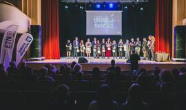 "Išlįst į šviesą" akimirkos