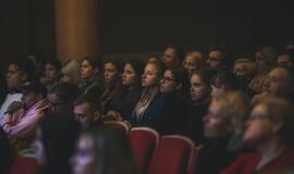 "Išlįst į šviesą" akimirkos