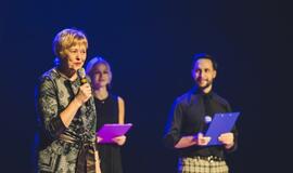 "Išlįst į šviesą" akimirkos