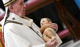 Kalėdų proga popiežius Pranciškus pasiuntė besąlygiškos meilės žinią