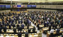 Europos Parlamentas galutinai įtvirtino „Brexit“