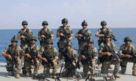Indijos vandenyne laivo apsaugą vykdę Lietuvos kariai gavo itin aukštą įvertinimą