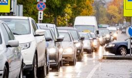 Lietuvoje transporto mokesčiai mažiausi ES, o automobiliai - seniausi