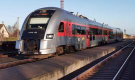 Vėluojantiems gali pritrūkti ir traukinio bilietų