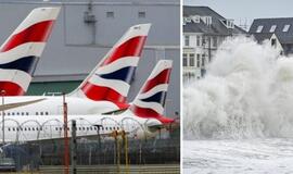 JK siaučiant audrai „Ciara“, atšaukta traukinių, skrydžių ir keltų reisų