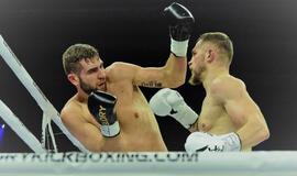 Maslobojevas „Glory“ turnyre sumaitojo varžovo žandikaulį ir šventė pergalę