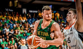 Rinktinės sudėtyje – trys naujokai ir sugrįžtantis Motiejūnas