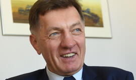 Buvęs premjeras į Seimą bandys patekti su žaliųjų partija