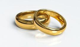 Keičiasi santuokų ceremonijų registravimo tvarka, antstolių bei notarų darbas
