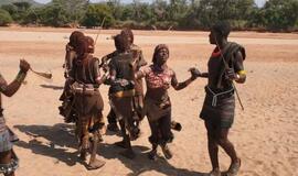 Į kelionę po egzotiškas gentis leidęsis lietuvis: apie buvusius kanibalus ir myriop paliekamus dvynius