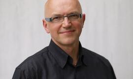 Psichoterapeutas dr. Julius Neverauskas: „Sėkmė priklauso nuo to, kaip tvarkotės su savo emocijomis“