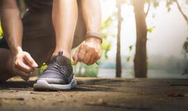 Sportininkai vėl galės treniruotis sporto bazėse