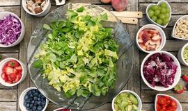 Mityba prieš vasarą: paprastos taisyklės ir receptai