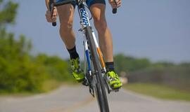 Nuo dviračių tako iki kelionės kelkraščiu: kokių taisyklių privalo laikytis dviratininkai?