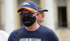 Piketas dėl Girulių miško išsaugojimo