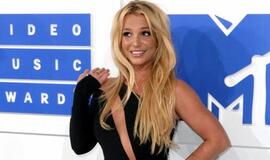 #FreeBritney: B. Spears gerbėjai stengiasi išvaduoti atlikėją iš tėvo priežiūros