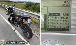 Savaitės reidų rezultatai: nubausti ir per daug garso skleidusių motociklų vairuotojai