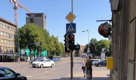 Papildoma šviesoforo sekcija H. Manto gatvėje