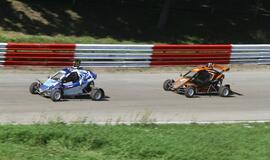 Vilkyčiuose finišavo dvi dienas trukusi ralio kroso fiesta