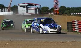 Vilkyčiuose finišavo dvi dienas trukusi ralio kroso fiesta