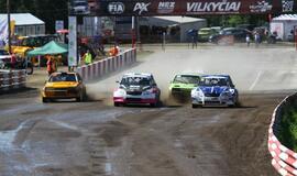 Vilkyčiuose finišavo dvi dienas trukusi ralio kroso fiesta