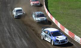 Vilkyčiuose finišavo dvi dienas trukusi ralio kroso fiesta