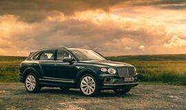 Pirmuoju „Bentley“ hibridu taps „Bentayga“