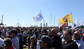 Žvejai mėgėjai kyla į kovą už Kuršių marių žuvis