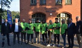 Lenktynes laimėjo elektrinis paspirtukas