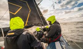 Išskirtinė dvikova Baltijos jūroje: Lietuvos „Ambersail 2“ susirungs su identiška „Sailing Poland“ jachta