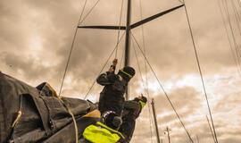 Išskirtinė dvikova Baltijos jūroje: Lietuvos „Ambersail 2“ susirungs su identiška „Sailing Poland“ jachta