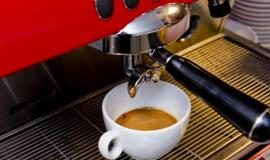 Kavą gerti sveika, tačiau ne daugiau nei tris puodelius per dieną