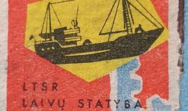 Kai buvo draudžiama važiuoti virš traukinių