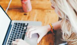 Rugsėjį intensyviai skleista neigiama ir klaidinanti informacija