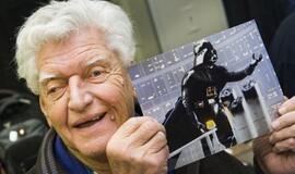 Mirė Dartą Veiderį suvaidinęs aktorius D. Prowse'as