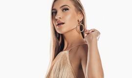 Naujas atlikėjos EveBei muzikinis vaizdo klipas – apie tobulą ,,influencerių“ pasaulį, iš kurio nesinori išeiti: įvertinkite