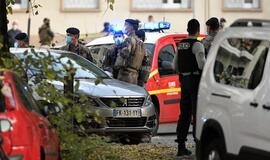 Prancūzijoje šauta į kunigą