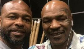 Prieš bokso dvikovą su R. Jonesu M. Tysonas suvalgė varžovo ausį