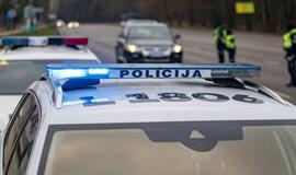 Apsisukti prie miestų teko beveik 4 tūkstančiams žmonių