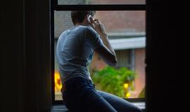 Lietuvoje pradėjo veikti dvi emocinės pagalbos linijos vyrams