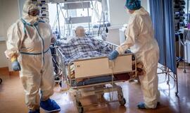 Nauji duomenys: nuo COVID-19 mirė 153 žmonėmis daugiau