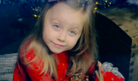 Penkiametė solistė Izabelė debiutuoja su nauja kalėdine daina