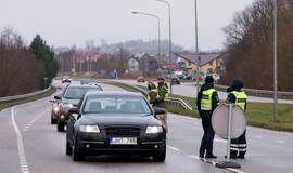 Uostamiestyje prasideda griežta judėjimo kontrolė