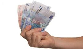 Seimas sieks, kad vaiko pinigai kitąmet didėtų iki 70 eurų