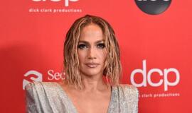 J. Lopez yra 51 metai, tačiau dainininkė atrodo kaip 30-ies: kokia jos grožio paslaptis?