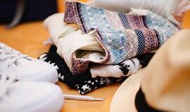 Naujų metų pasižadėjimai ir spintų valymas – proga atsisakyti sveikatai kenkiančių drabužių ir avalynės