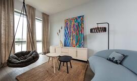 Pajūryje įrengtuose išskirtinai lietuviškuose apartamentuose– dėmesys Lietuvos kūrėjų gaminiams ir tvarumui