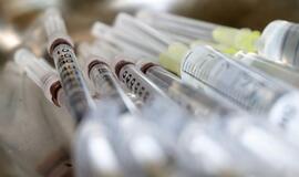 VVKT įspėja: nepakliūkite sukčiams į rankas