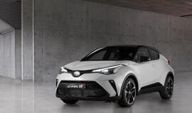 „Toyota“ pristatė sportiškiausią C-HR krosoverio versiją „GR Sport“